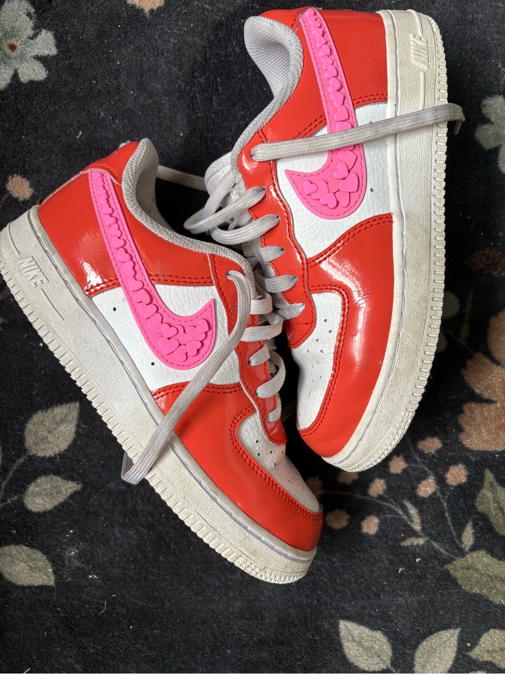Nike kids Low-Top Sneakers - Red, Pink & White
